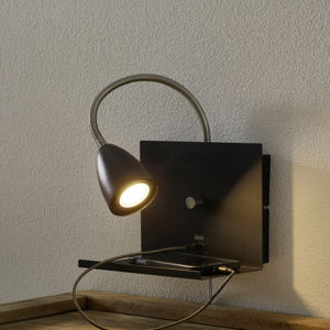 Nástenná lampa Logi s úložnou plochou, čierna